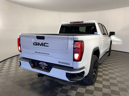 Used 2022 GMC Sierra 1500 Elevation w/ LPO, Elevation Black Package RWD image 3