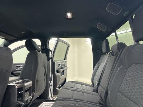 New 2026 RAM 1500 4x4 Crew Cab image 26