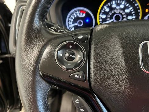 Used 2018 Honda HR-V EX-L image 25