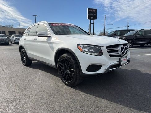 Used 2018 Mercedes-Benz GLC 300 image 3
