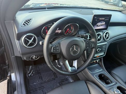 Used 2019 Mercedes-Benz CLA 250 image 16