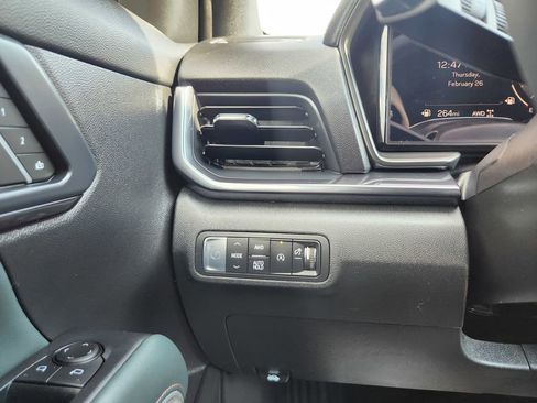 New 2026 GMC Terrain AT4 w/ Convenience Package III AWD/4WD image 13