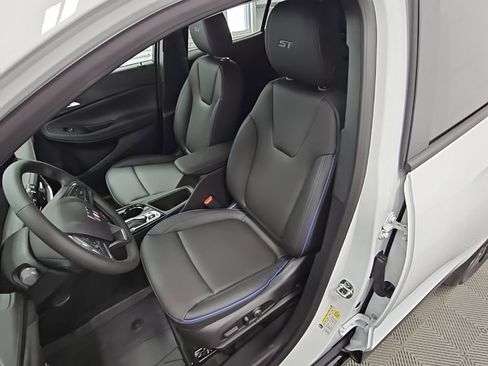 New 2026 Buick Encore GX Sport Touring w/ Advanced Technology Package image 26