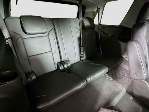 Used 2020 Chevrolet Tahoe Premier AWD/4WD image 29