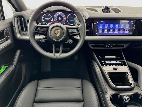 New 2026 Porsche Cayenne Coupe AWD/4WD image 25
