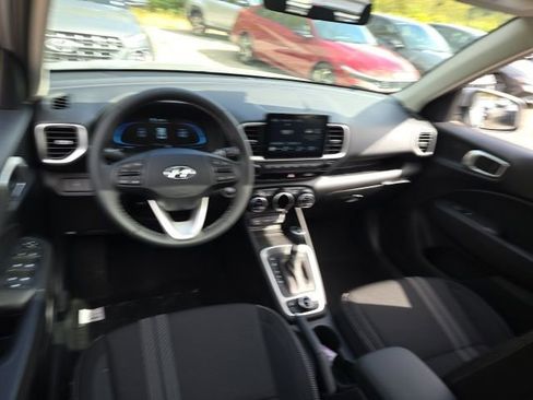 New 2026 Hyundai Venue SEL image 6
