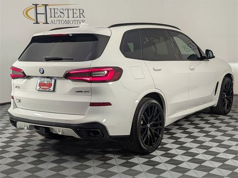 Used 2021 BMW X5 xDrive40i w/ M Sport Package image 7