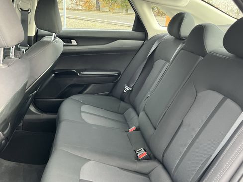 Used 2023 Kia K5 LXS image 14