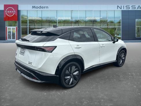 Certified 2025 Nissan Ariya AWD image 5