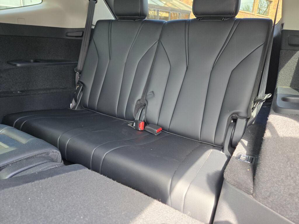 Used 2023 Acura MDX w/ Technology Package AWD/4WD image 22