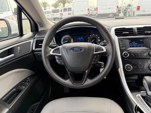 Used 2014 Ford Fusion S image 26