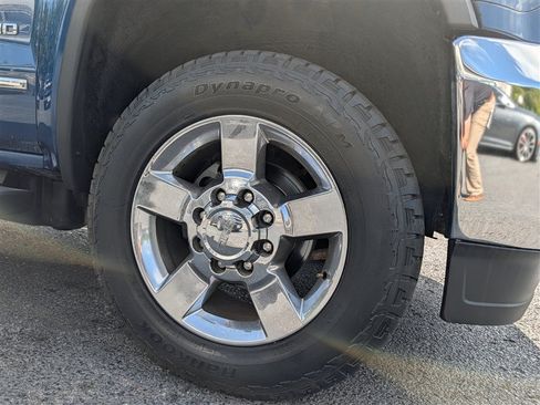 Used 2015 GMC Sierra 2500 SLT w/ Duramax Plus Package AWD/4WD image 10