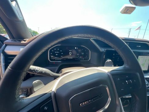 Certified 2023 GMC Sierra 1500 Denali w/ Technology Package AWD/4WD image 19