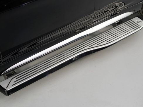 Used 2023 Mercedes-Benz Maybach GLS 600 4MATIC image 73