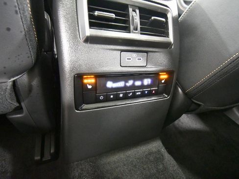 Used 2024 MAZDA CX-90 Plug-In Hybrid w/ Premium Plus image 16