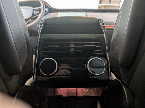 New 2025 Land Rover Range Rover Sport Dynamic SE image 26