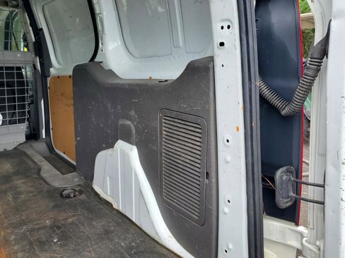 Used 2019 Ford Transit Connect XLT FWD image 38