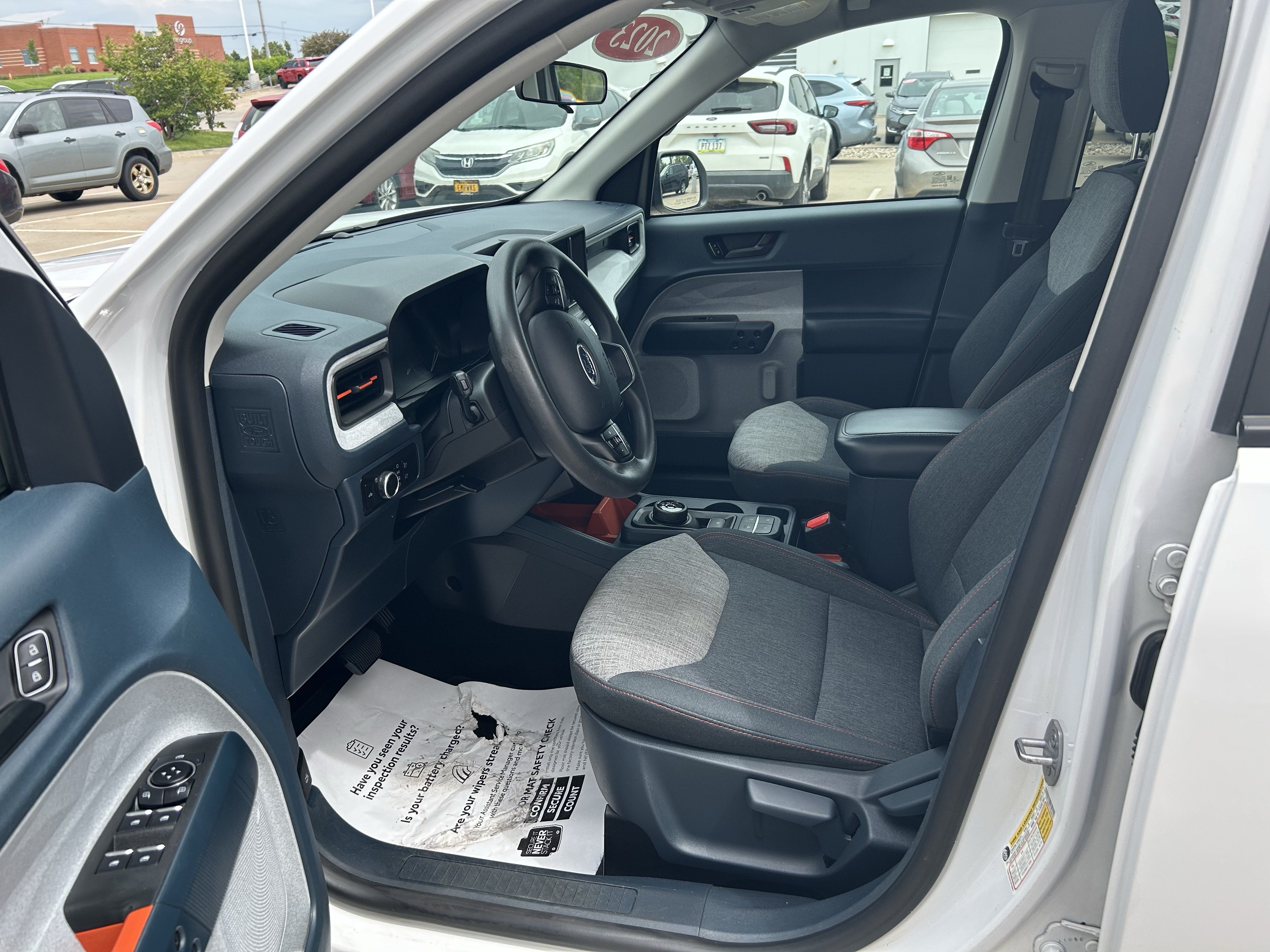 Used 2023 Ford Maverick XLT FWD image 11