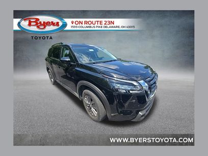 Used 2025 Nissan Pathfinder SV