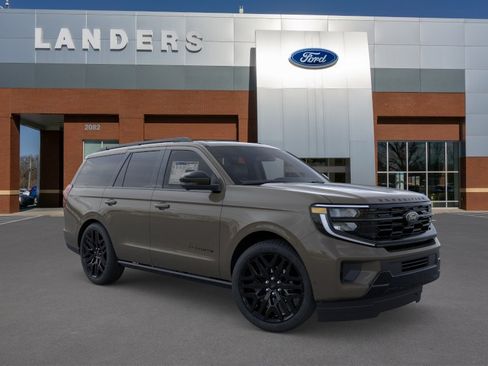 New 2026 Ford Expedition Platinum w/ Stealth Performance Package AWD/4WD image 7