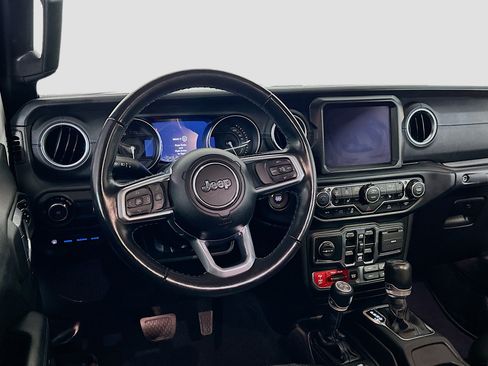 Used 2023 Jeep Wrangler Unlimited Rubicon 4xe w/ Cold Weather Group AWD/4WD image 17
