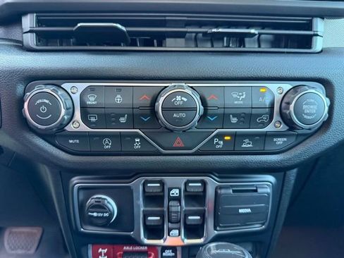 New 2026 Jeep Gladiator Willys image 22