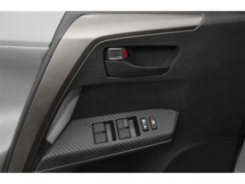 Used 2015 Toyota RAV4 Limited w/ Technology Package AWD/4WD image 19