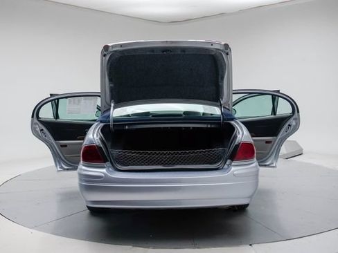 Used 2005 Buick Le Sabre Custom w/ Wheel And Sound Package FWD image 20