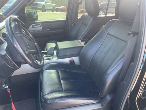 Used 2016 Ford Expedition XLT w/ Equipment Group 202A image 7