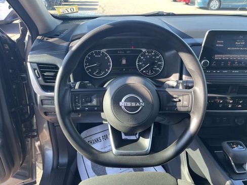 Used 2024 Nissan Rogue S AWD/4WD image 15
