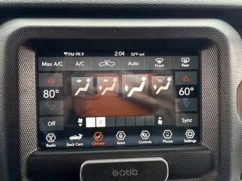 Used 2021 Jeep Gladiator Sport image 31