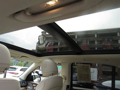 Used 2024 Mercedes-Benz GLE 350 4MATIC image 19