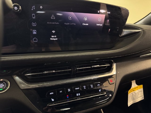 Used 2025 Buick Envista Avenir FWD image 14