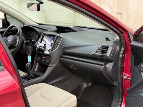 Used 2018 Subaru Impreza 2.0i AWD/4WD image 17