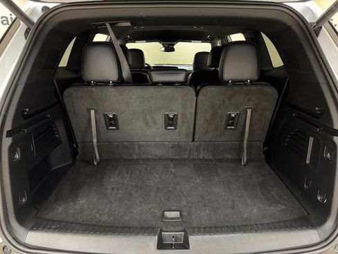 Used 2025 Buick Enclave Sport Touring image 23