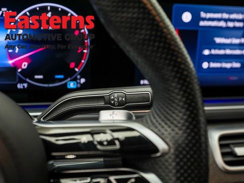 Used 2024 Mercedes-Benz GLS 450 4MATIC image 13