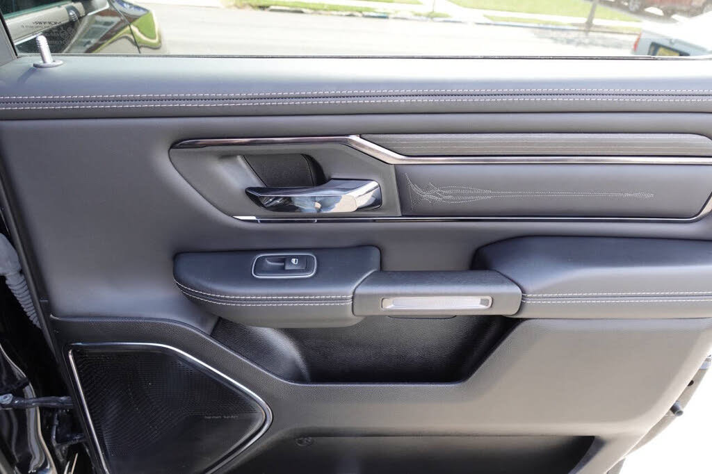 Used 2023 RAM 1500 Limited w/ Night Edition AWD/4WD image 34