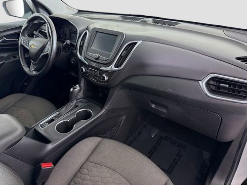 Used 2018 Chevrolet Equinox LT image 27