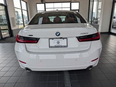New 2026 BMW 330i xDrive Sedan w/ Convenience Package AWD/4WD image 3