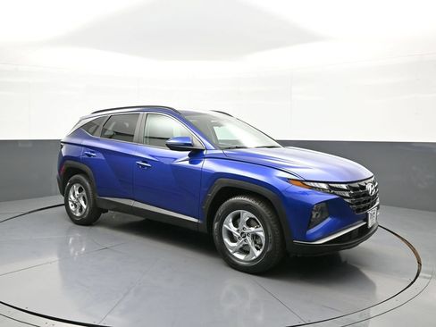 Certified 2023 Hyundai Tucson SEL AWD/4WD image 4