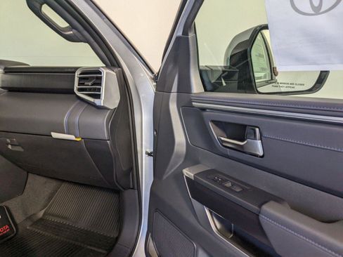 New 2025 Toyota Tundra Platinum image 4