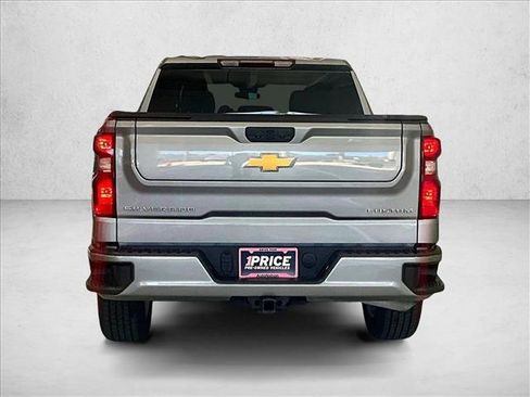 Used 2024 Chevrolet Silverado 1500 Custom RWD image 4