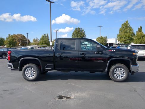 New 2026 Chevrolet Silverado 3500 LT w/ All Star Edition image 6