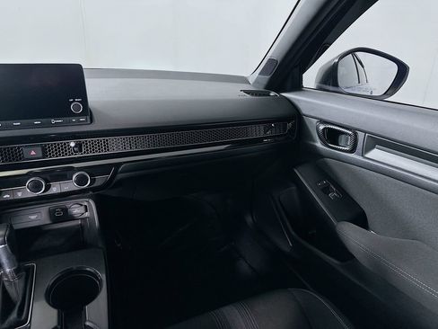 Used 2022 Honda Civic Sport image 19
