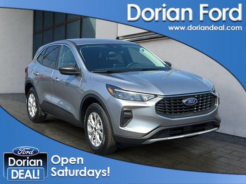 Certified 2023 Ford Escape Active AWD/4WD image 1