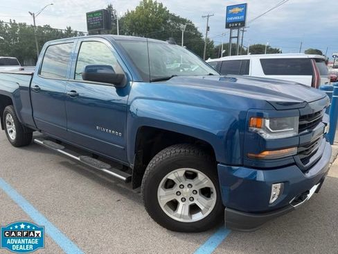 Used 2018 Chevrolet Silverado 1500 LT w/ All Star Edition AWD/4WD image 3