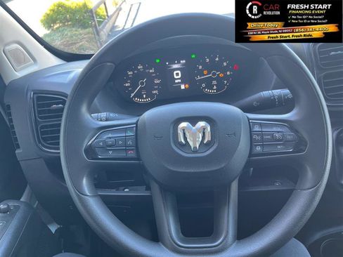 Used 2025 RAM ProMaster 3500 w/ Convenience Group image 19