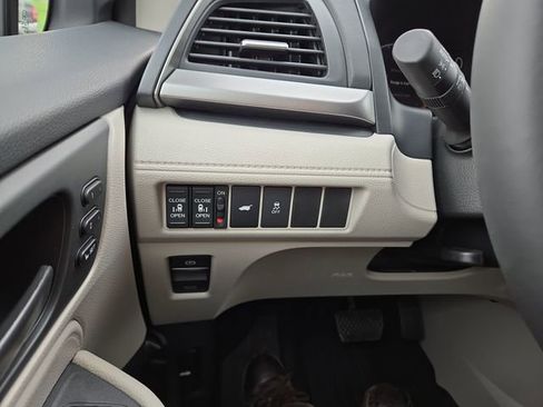 New 2026 Honda Odyssey EX-L image 22