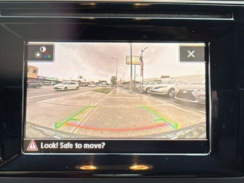 Used 2017 Volkswagen Beetle 1.8T S image 19