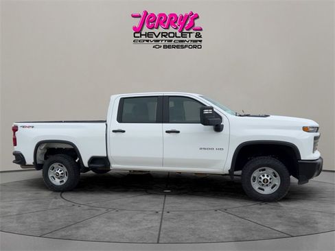 Used 2024 Chevrolet Silverado 2500 W/T image 6